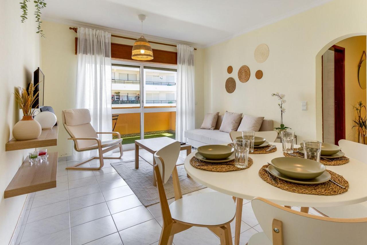 1Br Infante Flat In Quarteira By Lovelystay Extérieur photo